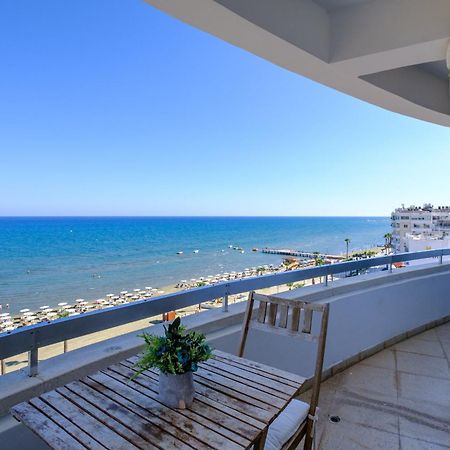 Lazuli Sea View Beachfront- Ap 61 Larnaca Exteriér fotografie